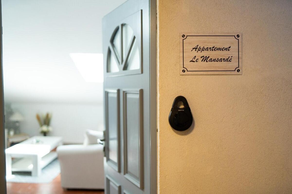 Apartment Le Charme Sous Les Toits Classe 3 Etoiles *